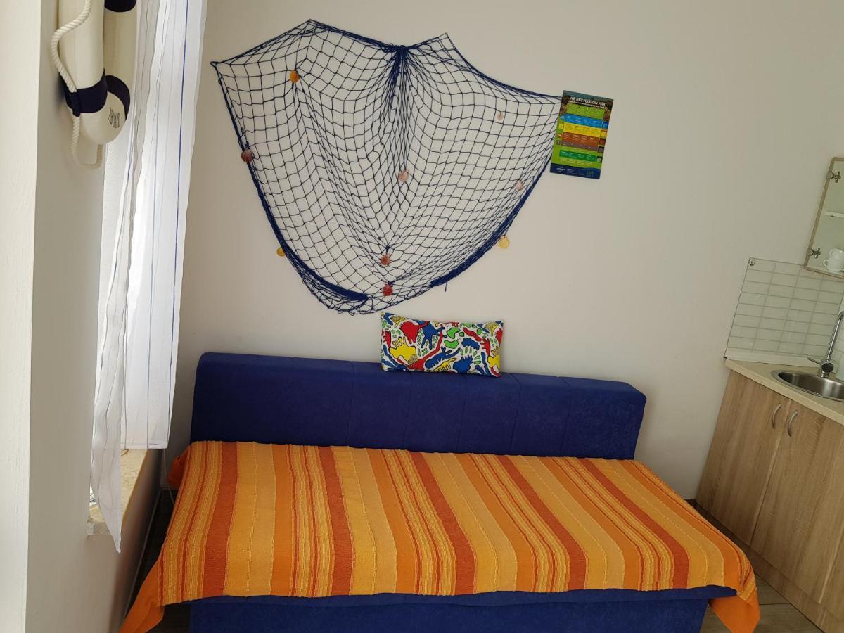 Apartments Dora And Tonka Krk Porat  Zewnętrze zdjęcie