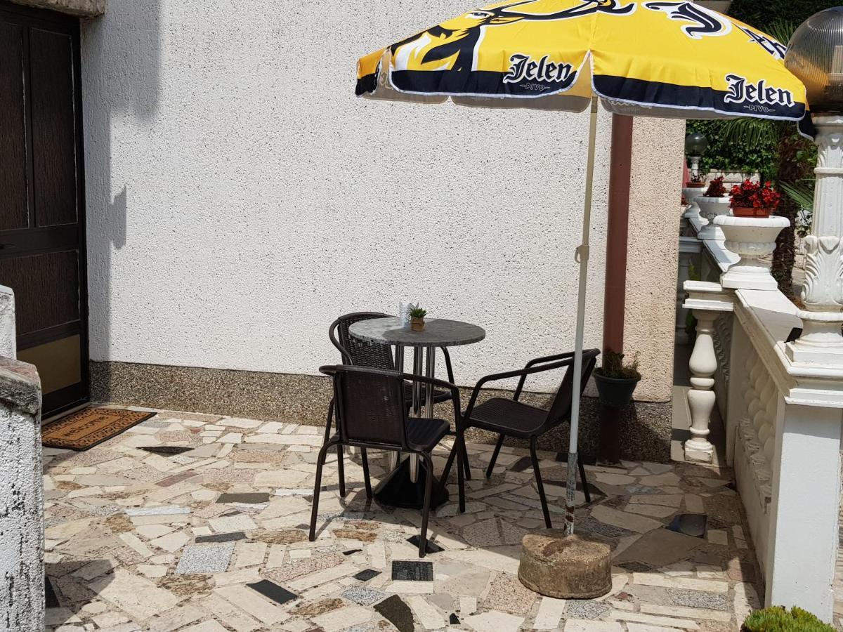 Apartments Dora And Tonka Krk Porat  Zewnętrze zdjęcie