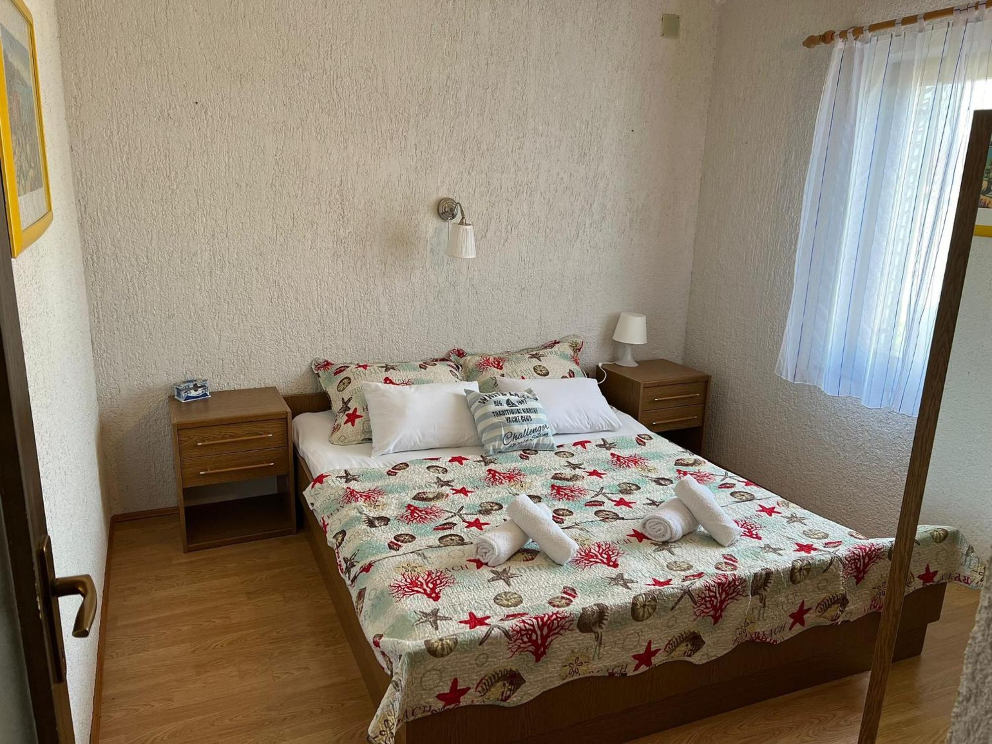 Apartments Dora And Tonka Krk Porat  Zewnętrze zdjęcie