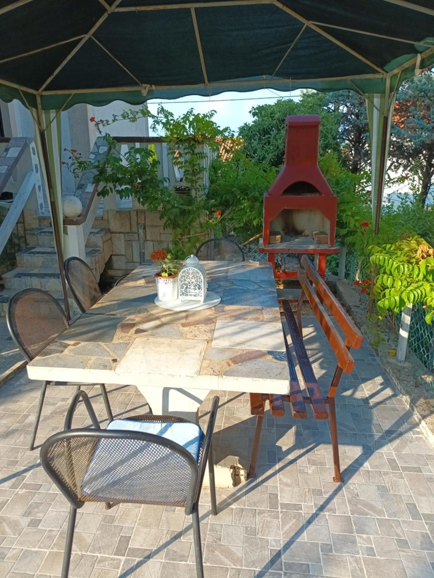 Apartments Dora And Tonka Krk Porat  Zewnętrze zdjęcie