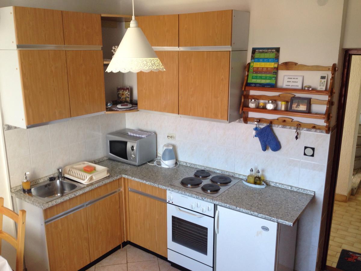 Apartments Dora And Tonka Krk Porat  Zewnętrze zdjęcie